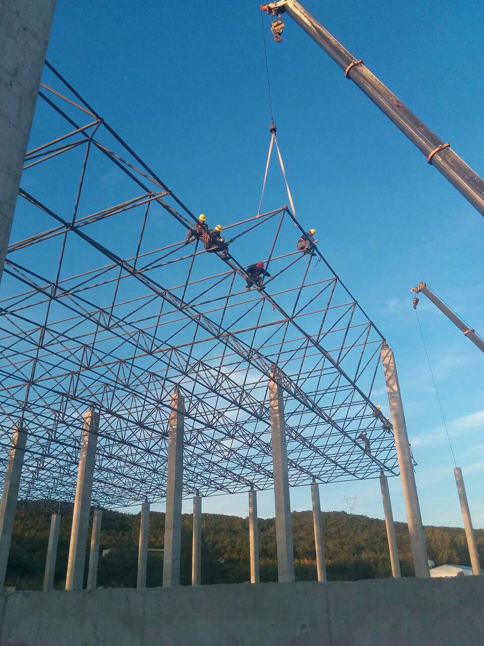 宜都汪清物流园网架